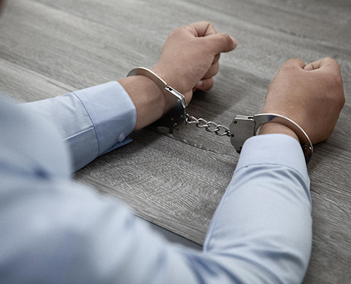 Pena de cárcel por homicidio ¿Cuál-es-el-objetivo-del-derecho-penal-